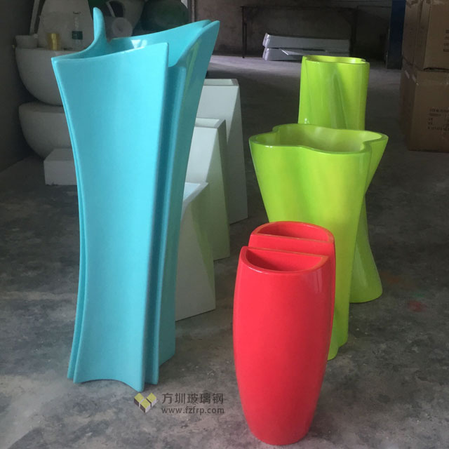 北京商場玻璃鋼花器方圳工廠生產圖