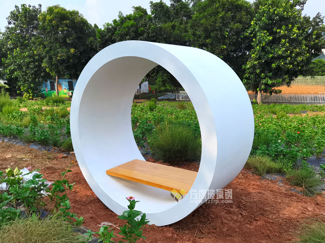 深圳光明農場戶外景觀小品雕塑愛情主題打卡點