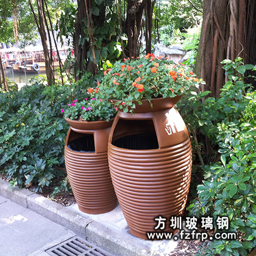A90玻璃鋼景區花盆式垃圾桶